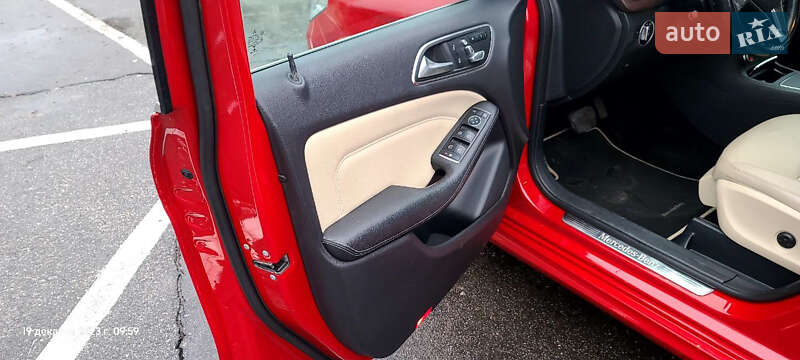 Хетчбек Mercedes-Benz B-Class 2015 в Черкасах