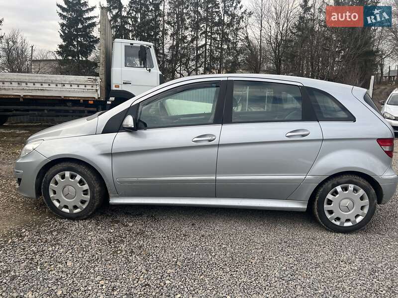 Хетчбек Mercedes-Benz B-Class 2009 в Чемерівцях