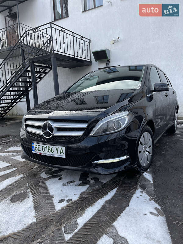 Хэтчбек Mercedes-Benz B-Class 2016 в Южноукраинске