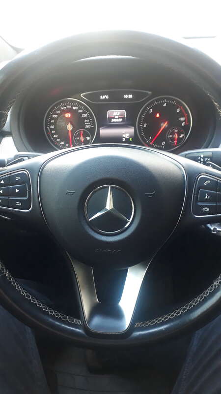 Хэтчбек Mercedes-Benz B-Class 2015 в Киеве фото 10 Хэтчбек Mercedes-Benz B-Class 2015 в Киеве