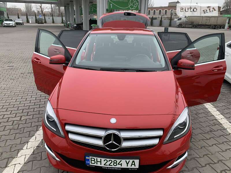 Хэтчбек Mercedes-Benz B-Class 2015 в Одессе