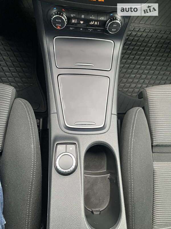 Хэтчбек Mercedes-Benz B-Class 2015 в Одессе