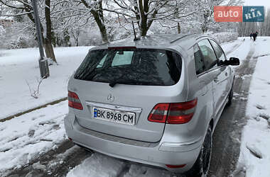 Хэтчбек Mercedes-Benz B-Class 2008 в 