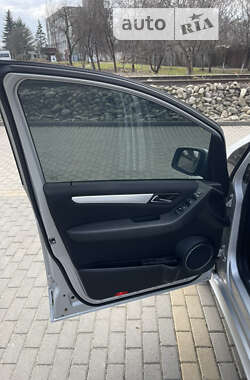 Хэтчбек Mercedes-Benz B-Class 2007 в 