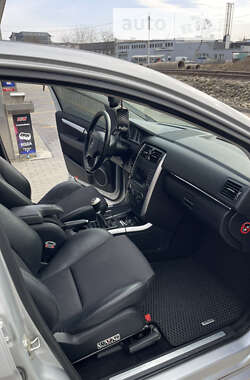 Хэтчбек Mercedes-Benz B-Class 2007 в 