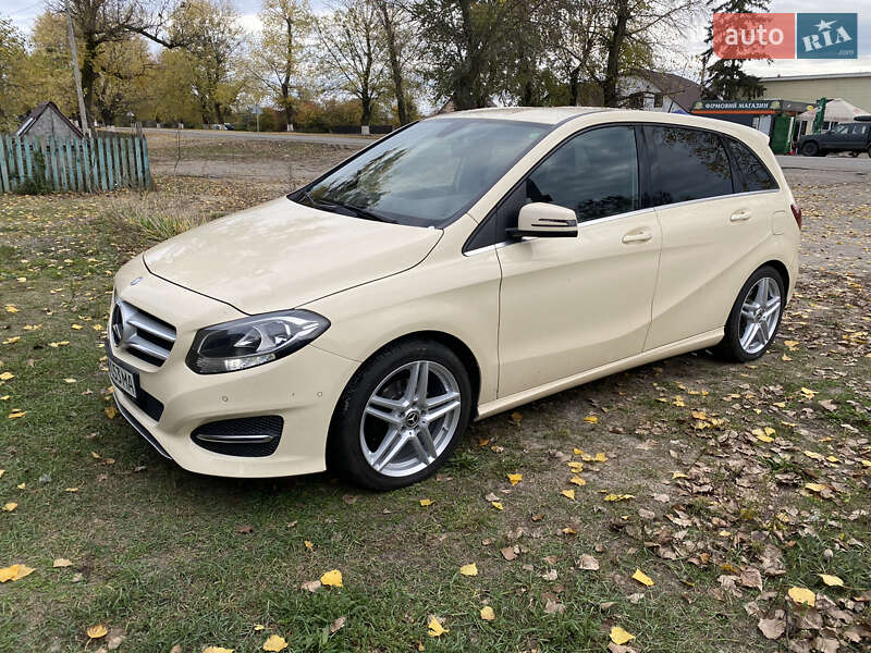 Mercedes-Benz B-Class 2015