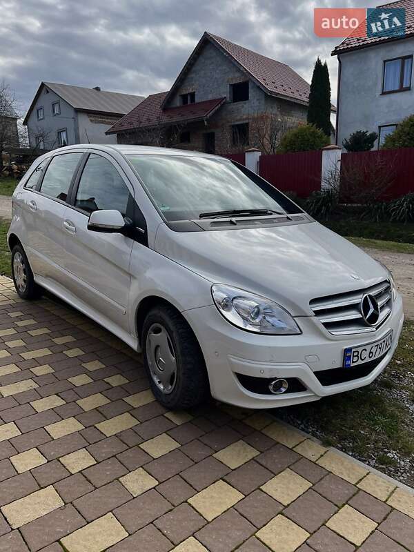 Mercedes-Benz B-Class 2009