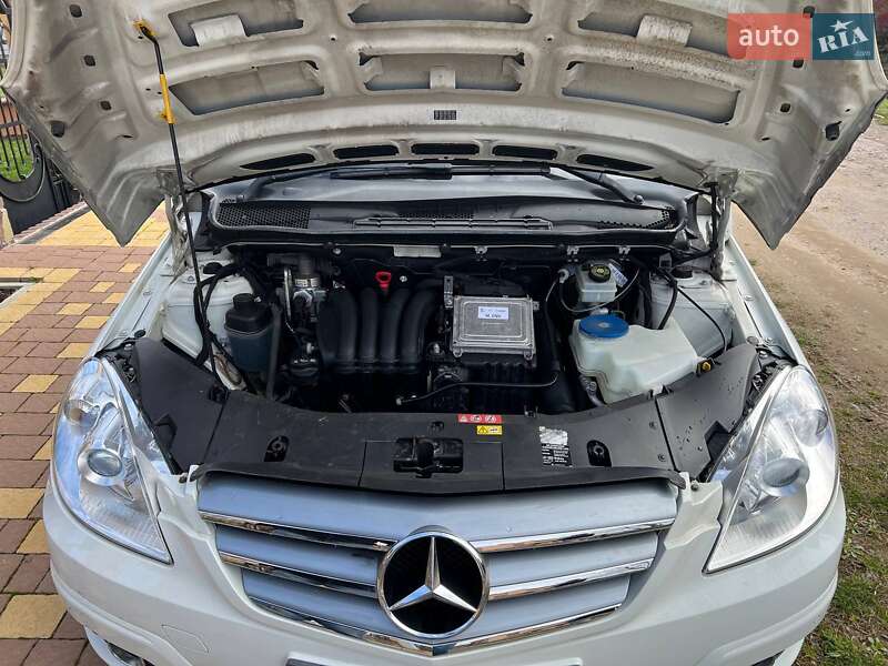 Хэтчбек Mercedes-Benz B-Class 2009 в Самборе