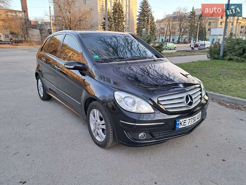 Хэтчбек Mercedes-Benz B-Class 2005 в Днепре фото 3 Хэтчбек Mercedes-Benz B-Class 2005 в Днепре