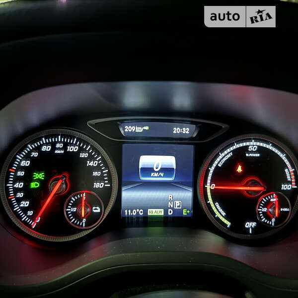 Хэтчбек Mercedes-Benz B-Class 2016 в Киеве фото 4 Хэтчбек Mercedes-Benz B-Class 2016 в Киеве