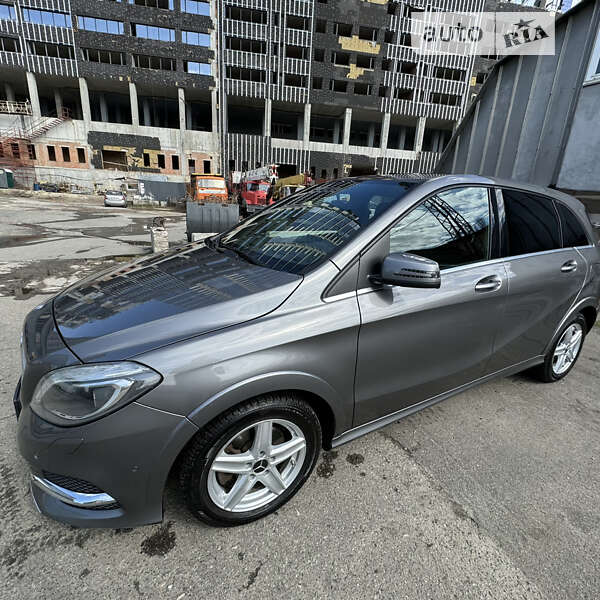Хэтчбек Mercedes-Benz B-Class 2016 в Киеве фото 19 Хэтчбек Mercedes-Benz B-Class 2016 в Киеве