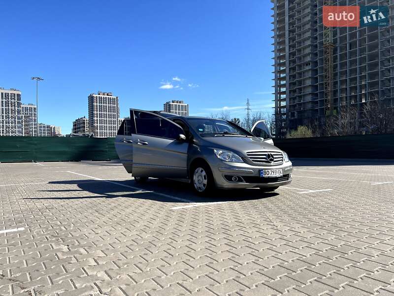 Хэтчбек Mercedes-Benz B-Class 2006 в Киеве