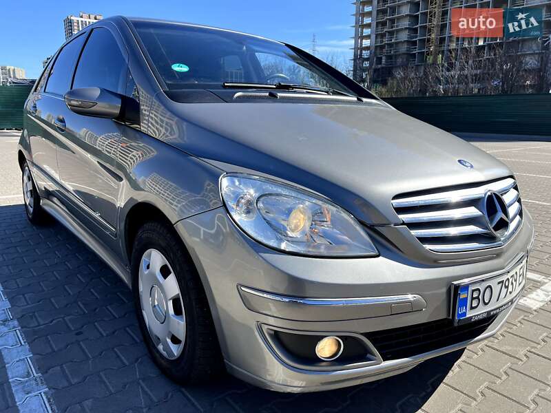 Хэтчбек Mercedes-Benz B-Class 2006 в Киеве