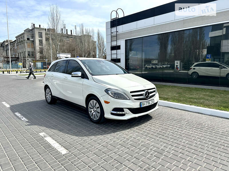 Хэтчбек Mercedes-Benz B-Class 2014 в Одессе