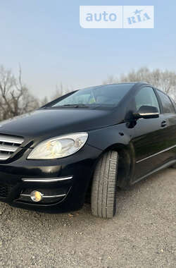 Хетчбек Mercedes-Benz B-Class 2010 в Тернополі