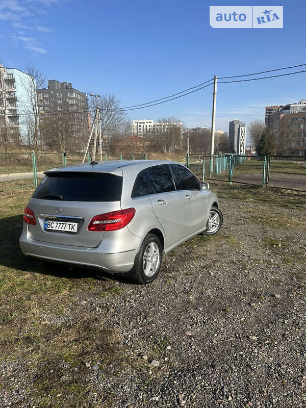 Хэтчбек Mercedes-Benz B-Class 2014 в Львове