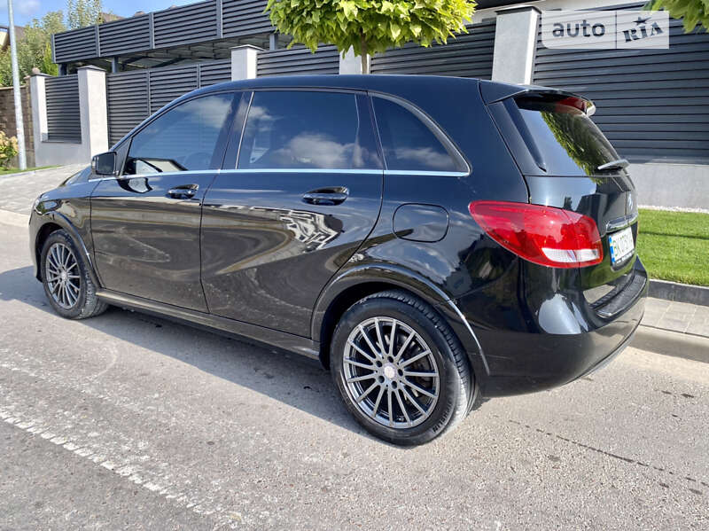 Хэтчбек Mercedes-Benz B-Class 2015 в Ровно