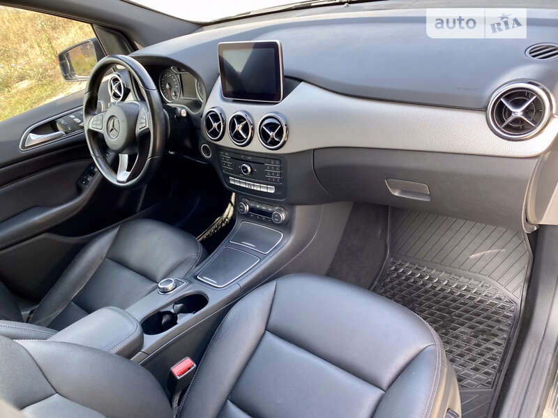 Хэтчбек Mercedes-Benz B-Class 2015 в Ровно