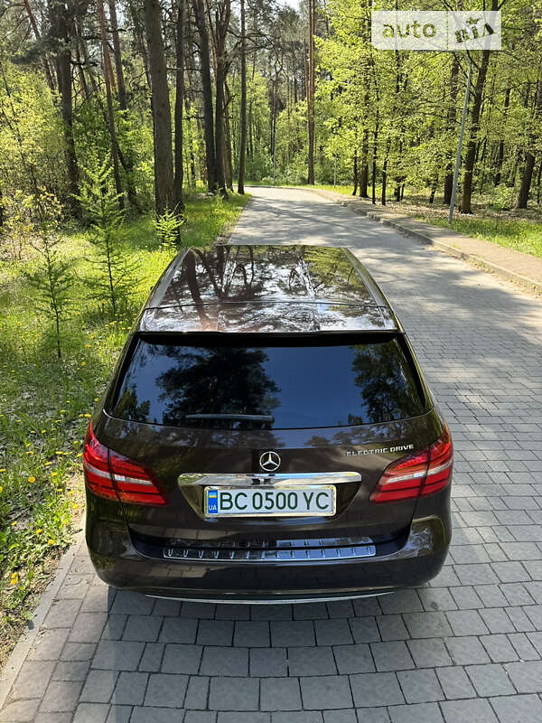 Хетчбек Mercedes-Benz B-Class 2015 в Львові