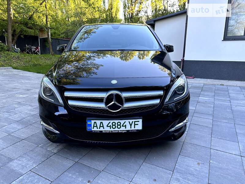 Хетчбек Mercedes-Benz B-Class 2016 в Києві