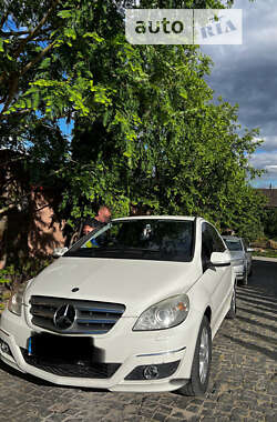 Хэтчбек Mercedes-Benz B-Class 2010 в Харькове