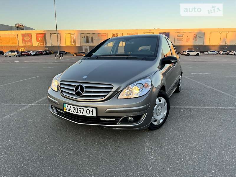 Хэтчбек Mercedes-Benz B-Class 2006 в Киеве