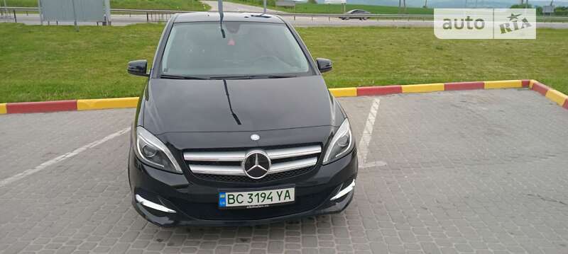 Хетчбек Mercedes-Benz B-Class 2016 в Львові фото 5 Хетчбек Mercedes-Benz B-Class 2016 в Львові