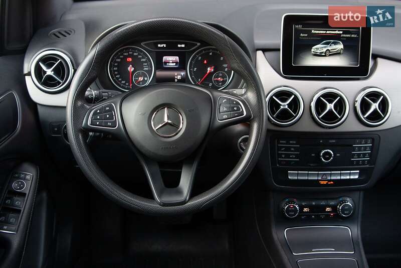Хэтчбек Mercedes-Benz B-Class 2017 в Киеве