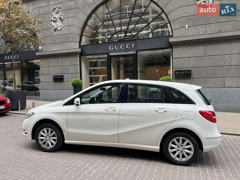 Хэтчбек Mercedes-Benz B-Class 2013 в Киеве