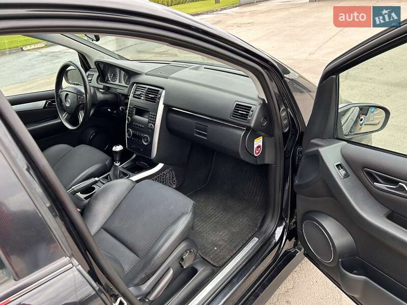 Хэтчбек Mercedes-Benz B-Class 2006 в Виннице