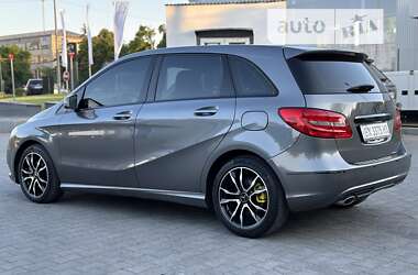 Хетчбек Mercedes-Benz B-Class 2011 в Хмельницькому