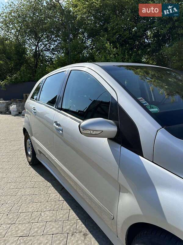 Хэтчбек Mercedes-Benz B-Class 2005 в Ужгороде