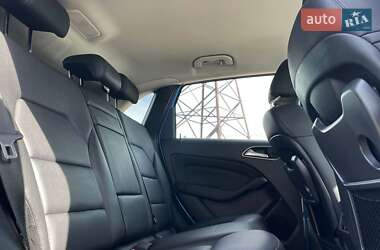 Хетчбек Mercedes-Benz B-Class 2014 в 