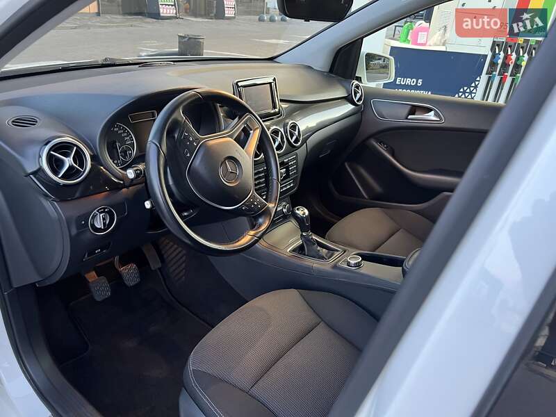 Хэтчбек Mercedes-Benz B-Class 2013 в Киеве