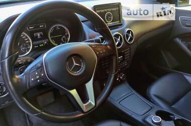 Хэтчбек Mercedes-Benz B-Class 2014 в Днепре