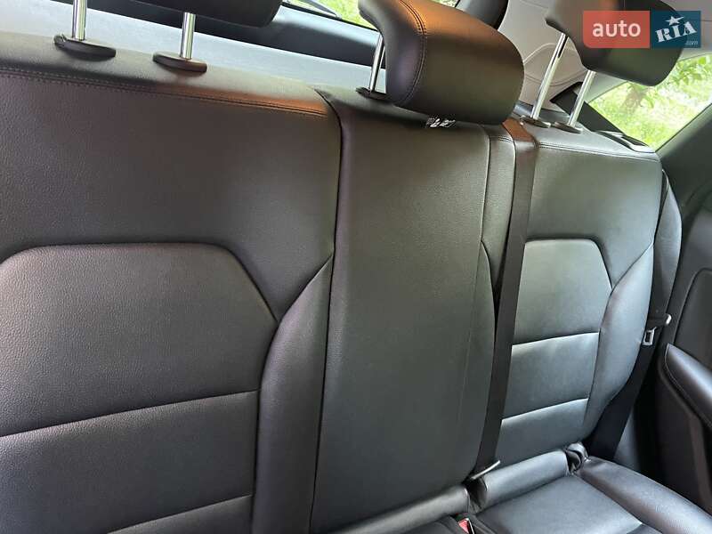 Хэтчбек Mercedes-Benz B-Class 2014 в Киеве