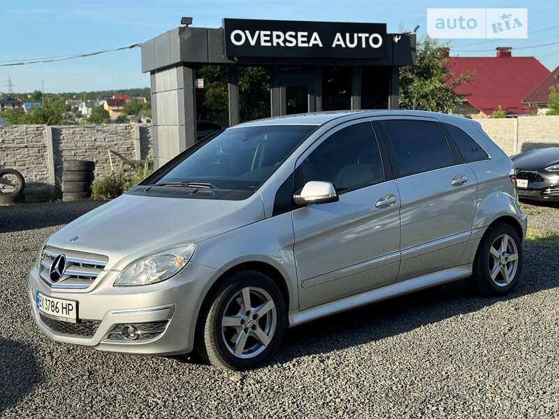 Хетчбек Mercedes-Benz B-Class 2010 в Хмельницькому