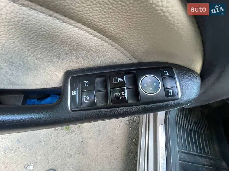 Хетчбек Mercedes-Benz B-Class 2012 в Яготині