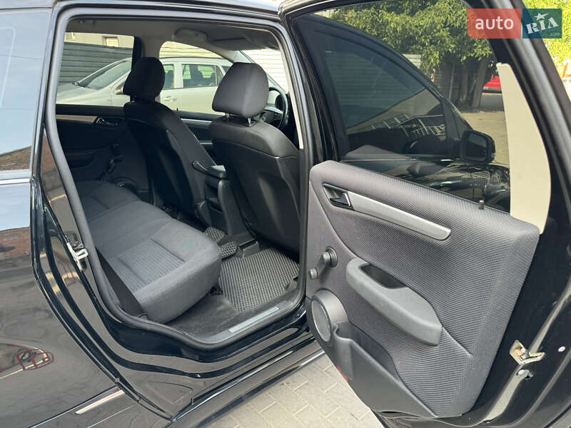 Хэтчбек Mercedes-Benz B-Class 2009 в Черновцах