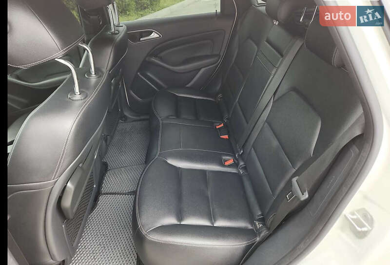 Хетчбек Mercedes-Benz B-Class 2015 в Краматорську