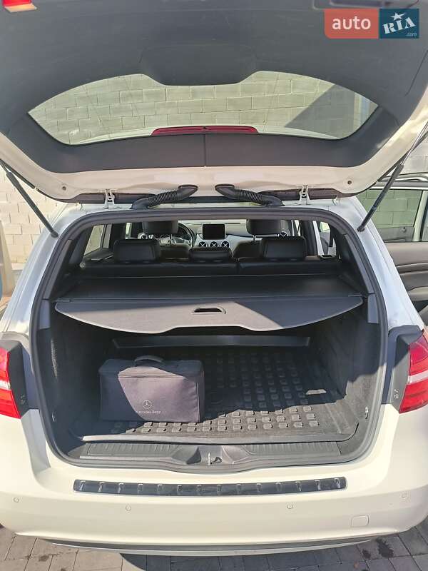 Хетчбек Mercedes-Benz B-Class 2016 в Рівному