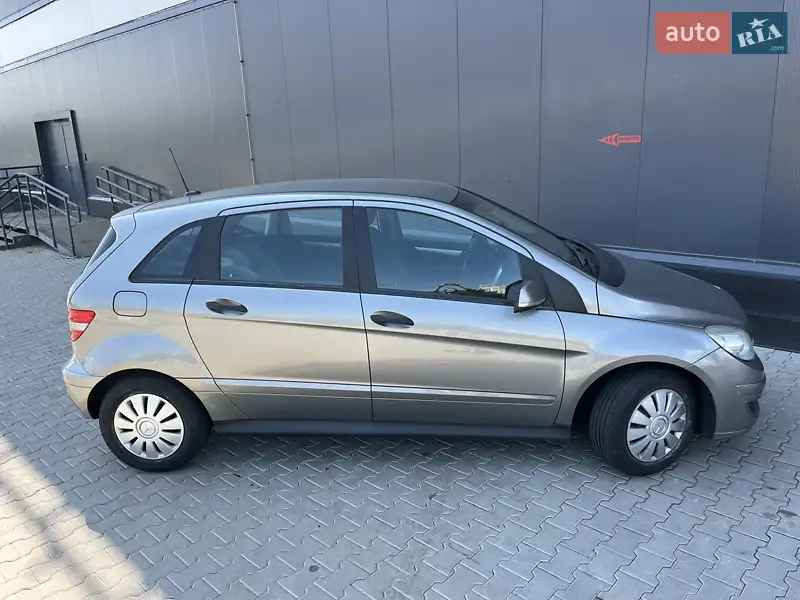 Mercedes-Benz B-Class 2005 VIN WDD2452311J054153 фото оголошення 17 з 78