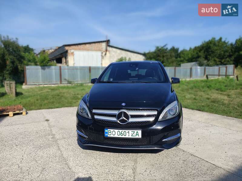 Хетчбек Mercedes-Benz B-Class 2015 в Львові