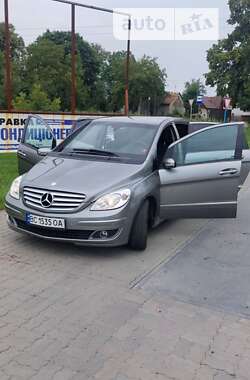 Хэтчбек Mercedes-Benz B-Class 2008 в Стрые