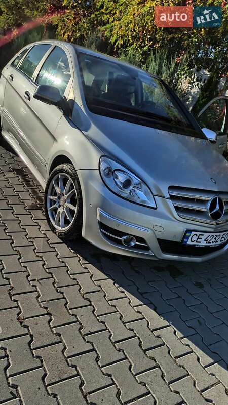 Хэтчбек Mercedes-Benz B-Class 2010 в Кицмани