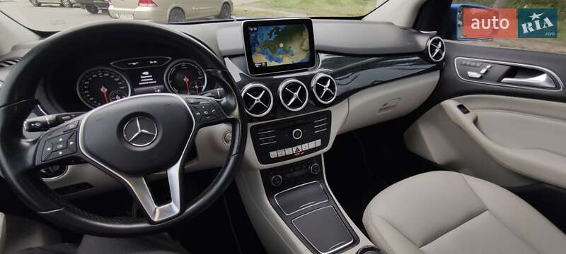 Хэтчбек Mercedes-Benz B-Class 2015 в Харькове