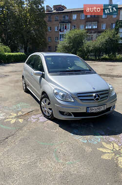 Хэтчбек Mercedes-Benz B-Class 2007 в 