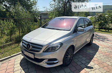 Хэтчбек Mercedes-Benz B-Class 2015 в Ивано-Франковске