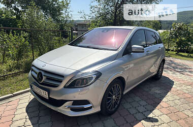 Хетчбек Mercedes-Benz B-Class 2015 в Івано-Франківську