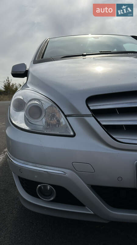 Хэтчбек Mercedes-Benz B-Class 2009 в Киеве